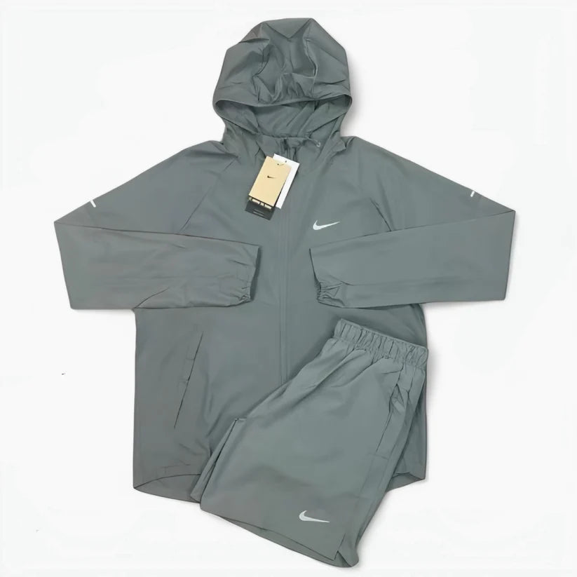 Nike - RUNNING